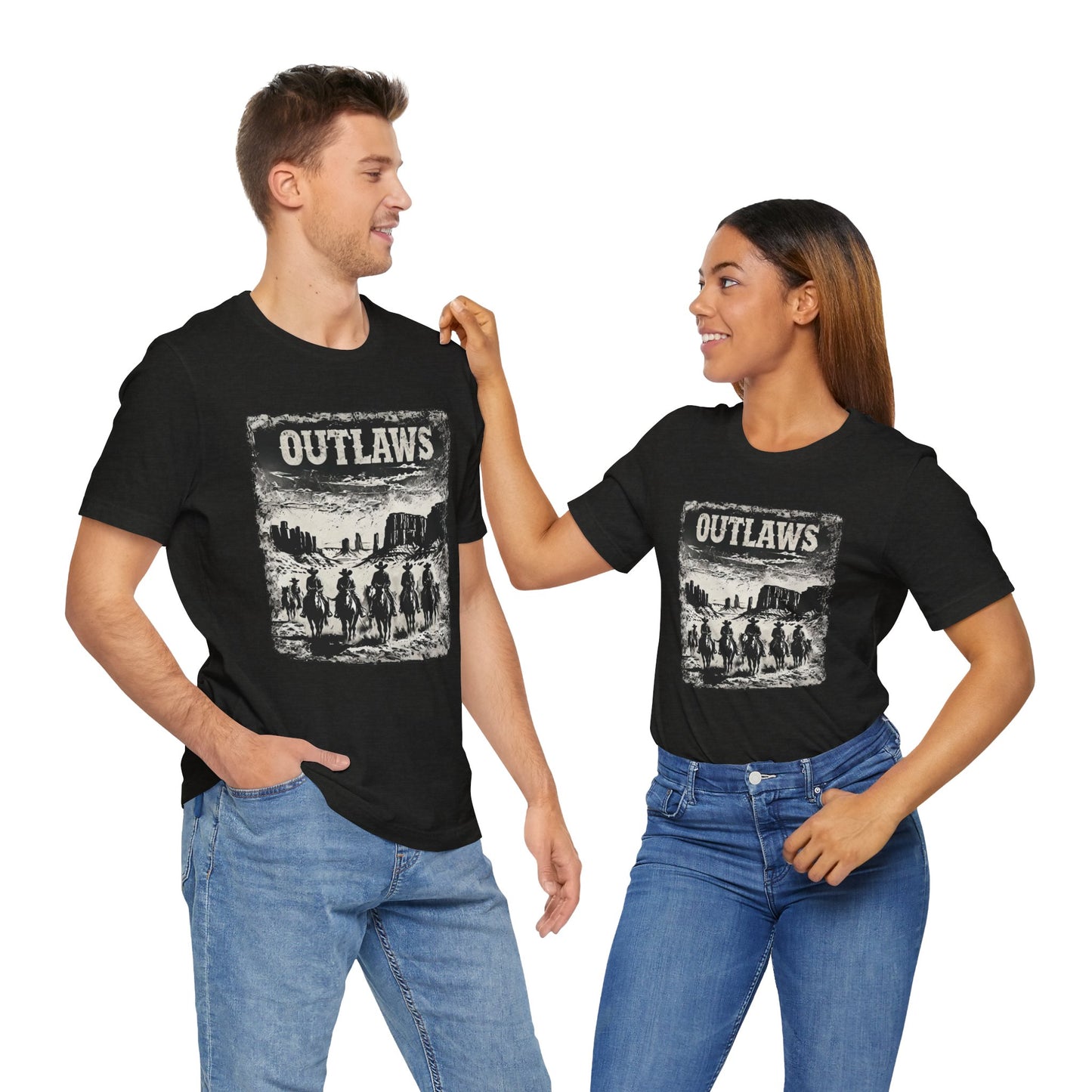 Tshirt Vintage Outlaws Graphic Tee - T-Shirt for Men Shirt Gift for Him