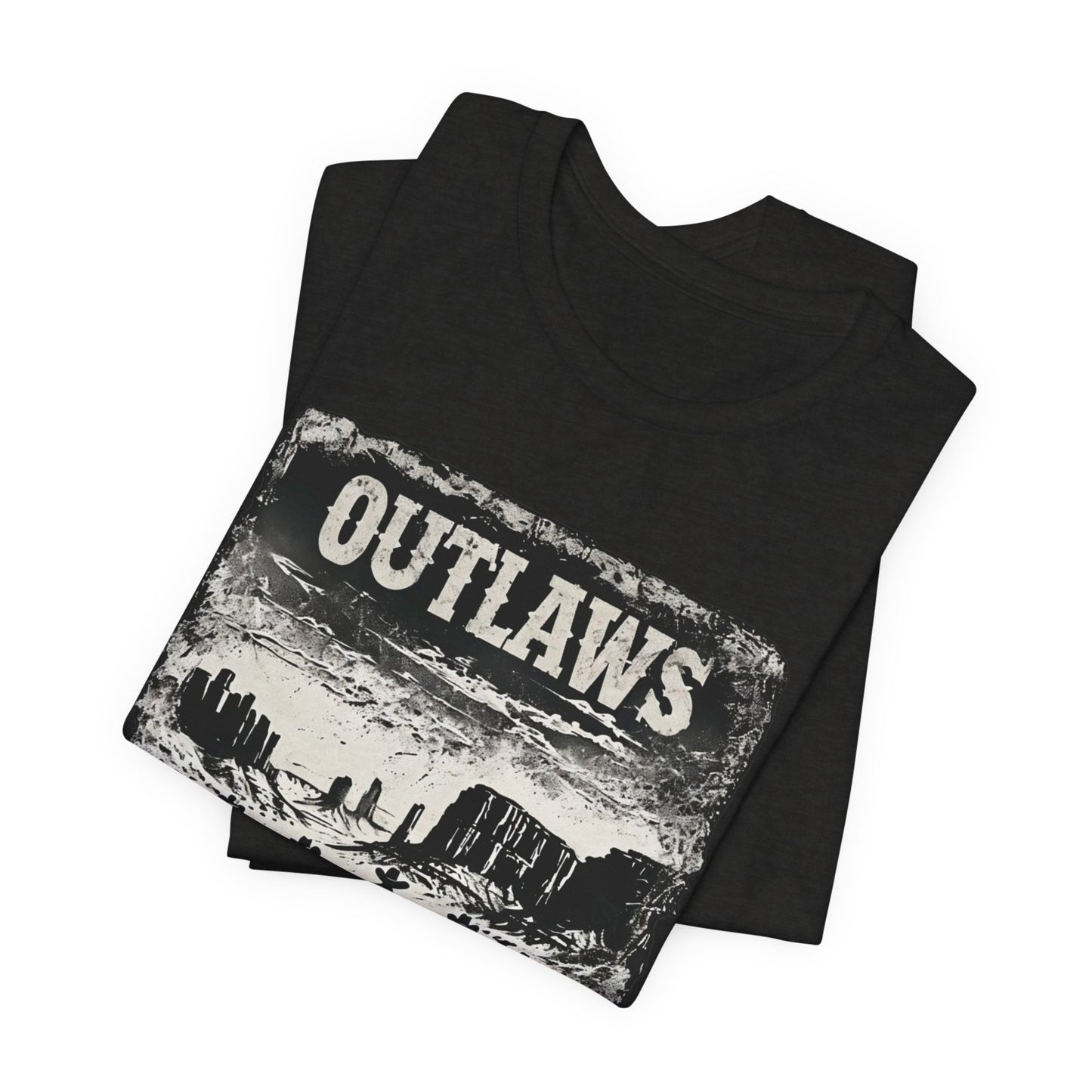 Tshirt Vintage Outlaws Graphic Tee - T-Shirt for Men Shirt Gift for Him