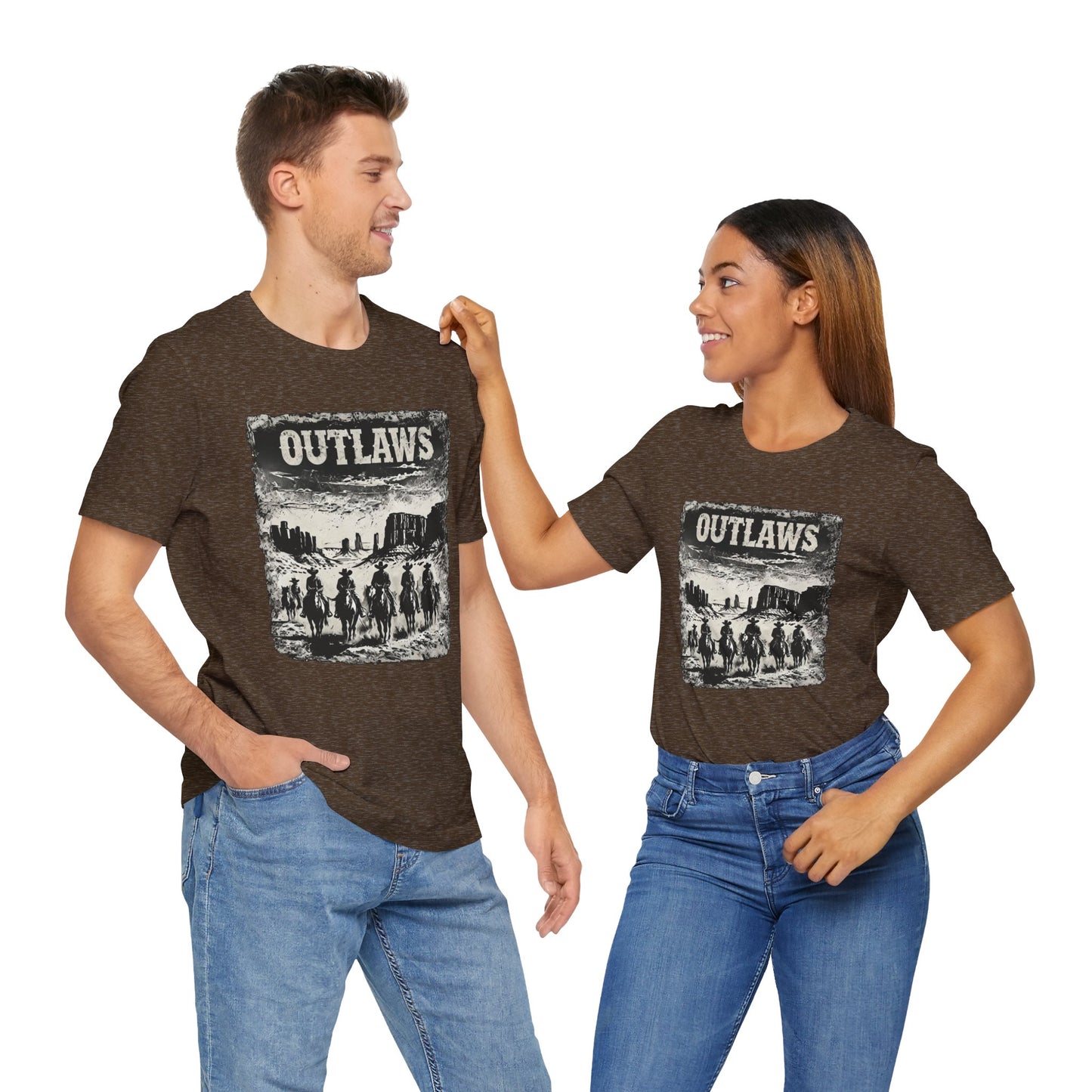 Tshirt Vintage Outlaws Graphic Tee - T-Shirt for Men Shirt Gift for Him